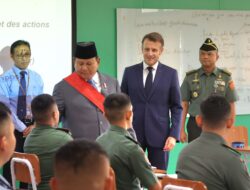 Presiden Prabowo dan Presiden Macron Tinjau Laboratorium Bahasa Prancis di Akmil, Menhan Sjafrie Turut Mendampingi