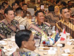 Wamenhan Hadiri IKAHAN Lecture Night, Tegaskan Peran Strategis Diplomasi Pertahanan Kawasan