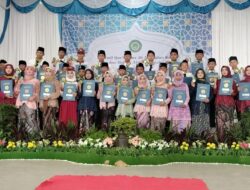 MI Raudlatul Islamiyah Gelar Khotmil Qur’an Juz 30 Angkatan Ke-3 dan Haflah Akhirussanah 2024/2025 Lepas 36 Siswa Kelas VI