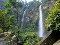Keindahan Tersembunyi di Kaki Gunung Canggah, Curug Cileat Subang Tawarkan Pesona Alam yang Menyegarkan