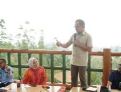 Potensi Ekonomi Desa Karamatwangi Disorot, Wamendagri dan Wakil Bupati Garut Turun Langsung