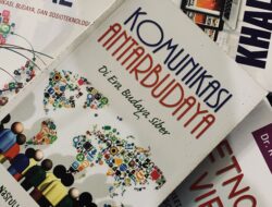 5 Buku Panduan Ilmu Komunikasi yang Wajib Dibaca Mahasiswa