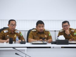 Kang Rey Pimpin Briefing Staff, Tegaskan Kebut Rancangan Perbup Pembatasan Kendaraan Berat Dan Penataankota
