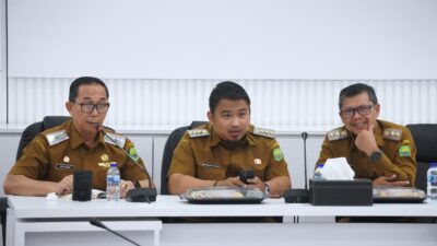 Kang Rey Pimpin Briefing Staff, Tegaskan Kebut Rancangan Perbup Pembatasan Kendaraan Berat Dan Penataankota