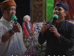Purwakarta Penuh Warna: Wayang Golek, Air Mancur, dan Ribuan Warga Bersatu di Malam Istimewa