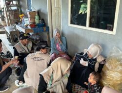 Kelompok 2 KKN STAI Riyadhul Jannah Subang (Widyaguru Nirmala) Jalin Silaturahmi dengan Ketua RT dan Observasi UMKM Lokal di Desa Wanasari