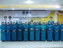 Perempuan Subang Bergerak! Ketua TP PKK Kabupaten Subang Lantik 10 Ketua Kecamatan dan Pembina Posyandu