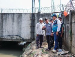 Tindak Lanjut Laporan Warga, Wabup Subang Pantau Normalisasi Saluran Air