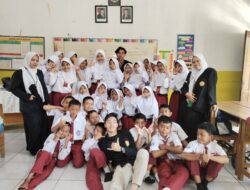 Mahasiswa KKN STAI Riyadhul Jannah Bangun Pusat Belajar Anak di Desa Wanasari, dari Sekolah ke Posko