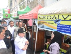 367 Pedagang Terima Bantuan Stimulan, Bupati Kuningan Apresiasi Dukungan PKL