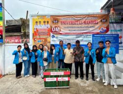 Program Mahasiswa KKN UNSUB Pembuatan Tong Sampah Jadi Awal Revolusi Pengolahan Sampah di Gardusayang Cisalak