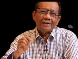 Mahfud MD: Hasto dan Tom Harus Bebas, Ini Amanat Hukum, Bukan Politik