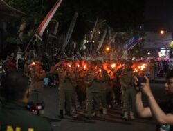Taptu dan Pawai Obor, Kuningan Menyala dalam Semangat Kemerdekaan ke-80 RI