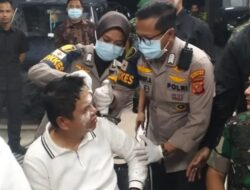Gubernur Jabar Dedi Mulyadi Terluka Saat Temui Demonstran di Bandung