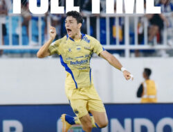 Persib Tundukkan Arema di Kanjuruhan, Menang Dramatis 2-1
