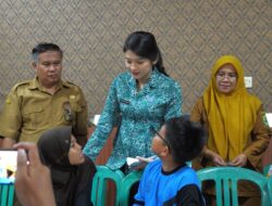 Wujud Kepedulian PKK Subang, Ratusan Siswa Ikuti Pemeriksaan Mata Gratis