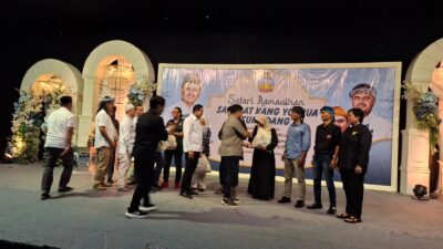 Pererat Silaturahmi, Relawan Sahabat Yosua Sumedang Bagikan 1.000 Paket Sembako di Safari Ramadan