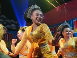 Barung Bajidor Semarakkan Milangkala Subang ke-78 di Alun-alun