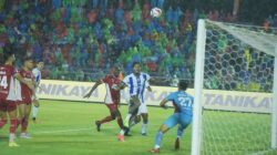 PERSIB Kukuhkan Posisi Puncak, Tundukkan Semen Padang 2-0 di Padang