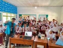 Program Ecobrick Jadi Inovasi KKNM 19 Universitas Subang Edukasi Siswa SD Puncak