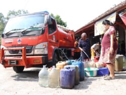 Kekeringan Meluas di Bekasi, Hampir 14 Ribu Jiwa Terima Bantuan Air Bersih
