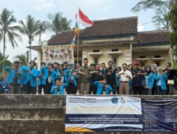 Dr. H. Ahmad Sobari Pantau Program KKNM Kelompok 2 di Desa Gandasoli