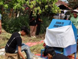 KKNM UNSUB 5 Ciptakan Mesin Perontok Padi di Cikawung