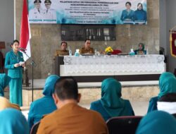 Sembilan Ketua TP PKK dan Tim Pembina Posyandu Kecamatan Resmi Dilantik